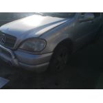 Mercedes M CLASS W164 (2005 фар ляв десен цена 180 Лв-бр.капак Ем Компект Дружба 0884333269