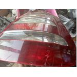 мерцедес-211-стоп-десен-преместен-дружла-2-етаж-ляво-01-на-пода