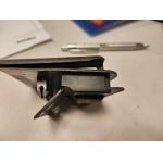 2086840135-мерцедес-208-капачка-дръжка-отваряне-резервна-гума