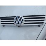 6N0853651-фолксваген-поло-решетка-радиатор-сграда2