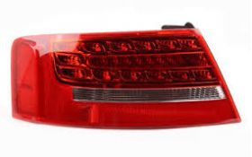 AUDI A5 S5 2008-2012 LED стоп ляв десен........ 8T0945095E 8T0945093B