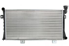 Радиатор воден Lada NIVA -2002 - 21213 цена 180 лева Ем комплект 0884333261