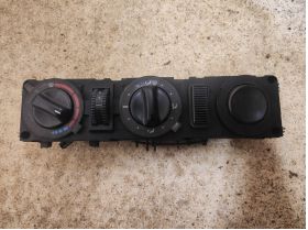 Mercedes Vito W638 1996-2003 2.2 cd блок панел управление парно 150 лв Ем Комплект 0884333269 A0008306185KZ A0008306185 5HB00805700.