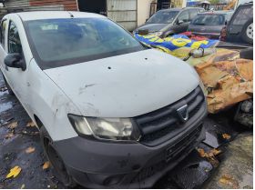 Dacia LOGAN (2004-) на части преден капак, фарове, брони заден капак стъкло Ем Комплект 0884333269