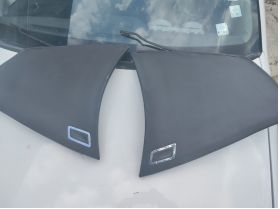 Citroen C4 GRAND PICASSO (2006 капак жабка ляв- десен цена 300 лева за комплекта- Ем Комплект 0884333269