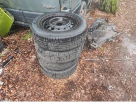 Hyundai I30 KIA Ceed Mitsubishi ColtPlus джанти с гуми 52910-A6050 200 евро комплекта 0884333269