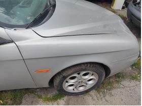 Alfa Romeo 156 (1997- калник ляв десен 50 евро бр скоростна кутия, салон седалки 0884333269
