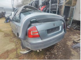 Škoda OCTAVIA (2004-) задна броня заден капак стоп ляв десен 0884333269