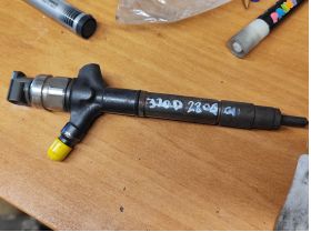 TOYOTA COROLLA VERSO, RAV 4 III 2.2D 10.05-12.12 помпа дюза 250 лв Ем Комплект 0884333269