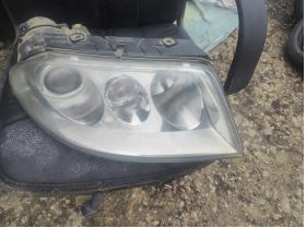 VW Passat B5.5 (2000-2005г.) фар десен xenon Bi-xenon биксенон ксенон 100 евро  0884333269 3B7941016M 3B7941018F, 127,82 €
