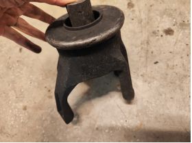 Тампон двигател Volkswagen TRANSPORTER V (2003-) 15 евро  Ем Комплект Дружба 0884333269