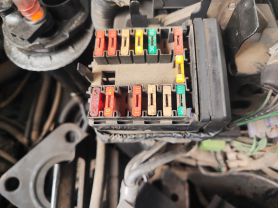 Citroen Xantia (1995-) табло блок бушони 30 евро 0884333269