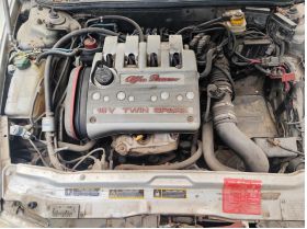 ALFA ROMEO 156 [156 BENZINA (1997-2002)] 1800 T.S. CF2 (M2) помпа горивна 60 евро 0884333269 салон, стъкло врати брони