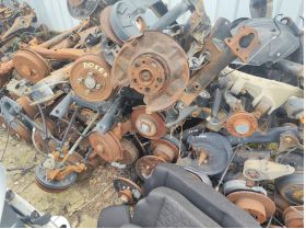 Dacia DOKKER (2012-)  бензин и дизел задни мостове 125 евро 0884333269 555117070R  555114272R