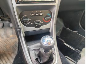 Peugeot 307 (2000-) топка скоростен лост 20 евро панел климатик пепелник табло 0884333269