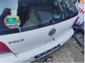 Volkswagen POLO 1999- капак заден 40 евро предни задни спирачни апарати 15 евро Ем Комплект 0884333269