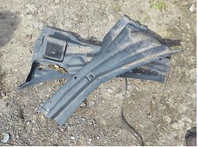 2005-2007Nissan Murano  лайсна водобранна под стъкло лява дясна 20 евро бр Ем Комплект 0884333269