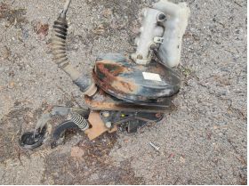 CITROEN BERLINGO серво спирачна помпа педал 15 евро 0884333269 ZX (4) PEUGEOT (143) 205 (58) 306 (53) 309 (13) PARTNER (19)