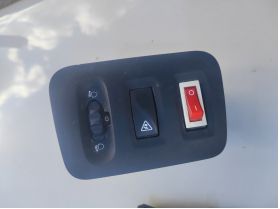 Renault MODUS / GRAND MODUS CLIO III  регулатор светлини 30 евро 0884333269
