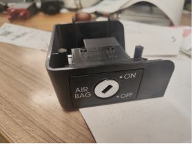 VW TOURAN (1T1, 1T2) 6Q0919237A 1.9L  бутон жабка 10 евро 0884333269