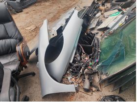 Renault LAGUNA (1993-)  калник ляв десен  20 евро бр Ем Комплект 0884333269