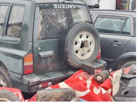 Suzuki VITARA (1988- на части задна броня, заден капак врата стойка резервна гума Ем Комплект 0884333269