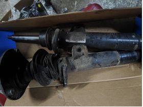 BMW 2 (F22, F87) амортисьор преден 50 евро , нов 120 евро Ем Комплект 0884333269 3 GRAN TURISMO (F34), 4 (F32, F82), 4 (F33, F83), 4 GRAN COUPE (F36) 2.0-3.0D 11.11