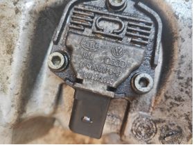 AUDI A1, A2, A3, A4 B6, A4 B7, датчик ниво масло  25 лв Ем Комплект 0884333269 A6 C5, A8 D3, ALLROAD C5, Q7, TT; PORSCHE CAYENNE; SEAT ALTEA, ALTEA XL, EXEO, EXEO ST, LEON, TOLEDO IV AEB-M48.50 09.96-07.18