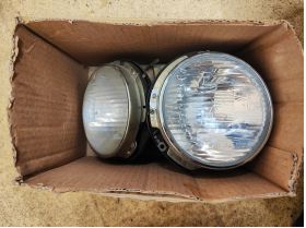 Lada 2103 и 2106. Вътрешен ляв фар 25 евро 0884333269