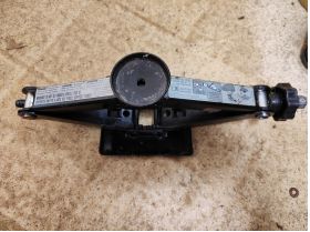 Mercedes A CLASS W169 (2004-) крик оригинален 30 лв Ем Комплект 0884333269