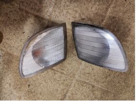 Mercedes VITO W638 (1996- мигач ляв десен, един със забележка 20 лв бр Ем Комплект 0884333269 Mercedes VITO W638 (1996- мигач ляв десен, един със забележка 20 лв бр Ем Комплект 0884333269