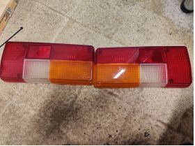Lada VAZ 2105 стъкло стоп ляво дясно цена 15 евро  бр ем Комплект 0884333269