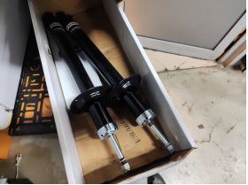 BMW (1) 3 (1) 3 кабриолет (E36)  RENAULT (8) TWINGO (8) амортисьор заден 40 лв Ем Комплект 0884333269