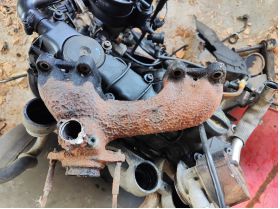 Citroen Peugeot  CITROËN XSARA 1.9 D изпускателен колектор 20 евро 0884333269 DW8 WJY WJZ  Peugeot 306 Break (7E) 1.9 D Expert I Kasten на части