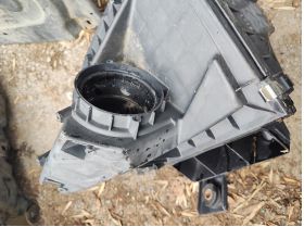 Кутия въздушен филтър AUDI A4 A6 1.9 тди  цена 20 евр Ем Комплект 0884333269 Vw Passat B5.5, Audi A4 B5, B6, Audi A6 C5, Skoda Superb