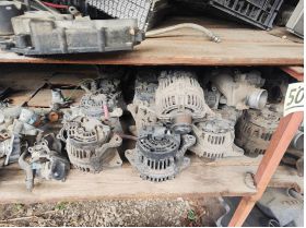 Генератор алтернатор Iveco Daily 99-07 2.8 Bosch 14V 90A цена 50 евро  Ем Комплект Дружба 0884333269