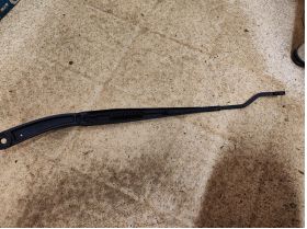 Chevrolet CAPTIVA (2006-) рамо предна чистачка цена 40 лева бр. Ем Комплект 0884333269