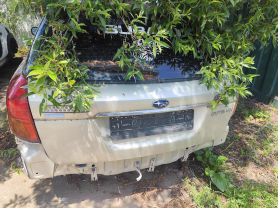 SUBARU OUTBACK 2003 заден капак, броня механизъм чистачки 100 евро 0884333269