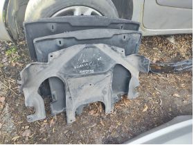 MERCEDES CLK W209  кора под двигател цена 25 евро Ем Комплект 0884333269