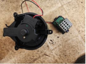 Вентилатор парно Renault LAGUNA (1993-)  с климатик 40 евро лв нов цена 200 лева Ем Комплект 0884333269