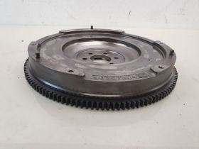 CITROEN BERLINGO 1.6 хди маховик 150 лв Ем Комплект 0884333269 C3 C4 JUMPY XSARA FIAT SCUDO PEUGEOT 207 307 308 EXPERT PARTNER