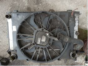 BMW 5 SERIES E60 (2003- 3.0 д. радиатор воден климатик интеркулер 50 евро Ем Комплект 0884333269 капак преден, заден мост