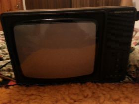 Телевизор Велико Търново 84- антика - работеЩ цена 30 лева продава 0884333269