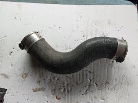 Mazda 6 (2002- HC50FPM маркуч интеркулер 30 лева Ем Комплект 0884333269