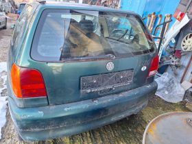 Капак заден Volkswagen POLO 1997- цена 25 евро Ем комплект 0884333269