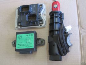 Alfa Romeo 156 (1997 Компютър контактен ключ имобилайзер ECU цена 80 евро салон 0884333269 0261204947 / 60653687 Alfa Romeo 156Alfa Romeo 156 (1997 Компютър контактен ключ имобилайзер ECU цена 80 евро салон 0884333269 0261204947 / 60653687 Alfa Romeo 156