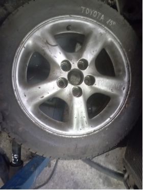 Джанта Toyota  5х100-54.1-6.0J-ET38-ET45- цена 40 евро  Ем Комплект 0884333269
