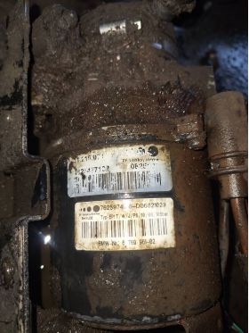 Mini F55 Cooper (2001-)  помпа хидравлична 180 евро 0884333269   32416760248, 32416778424, 32416758147, NR6760060