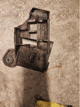 Volkswagen TRANSPORTER V (2003-) лапа скоростна кутия 20 евро 0884333269