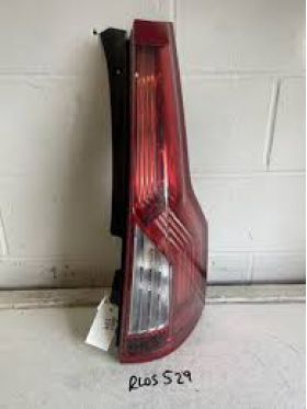 Citroen C4 Grand Picasso 2007-2013 стоп десен 35 евро 0884333269 на части